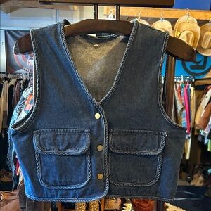 Vintage Denim Vest with Pockets and Snaps